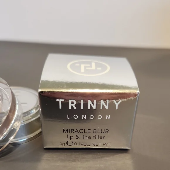 Trinny London Miracle Blur Lip & Line Filler -New - Picture 3 of 4